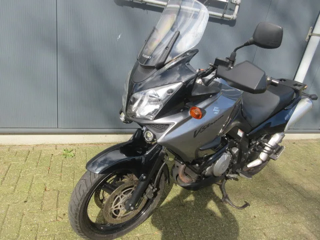 Suzuki DL 1000 V-Strom (2006) — foto 1