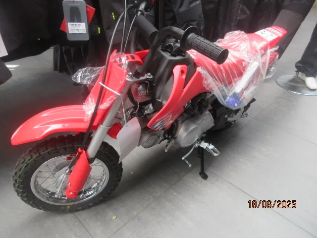 Honda CRF50F (2025) — foto 1