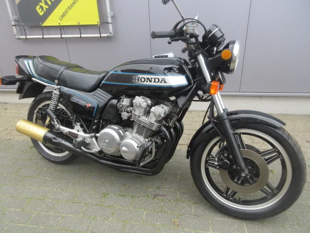 Honda CB750F (1982) — foto 1