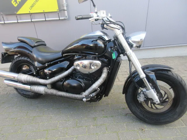Suzuki VL M 800 Intr (2006) — foto 1