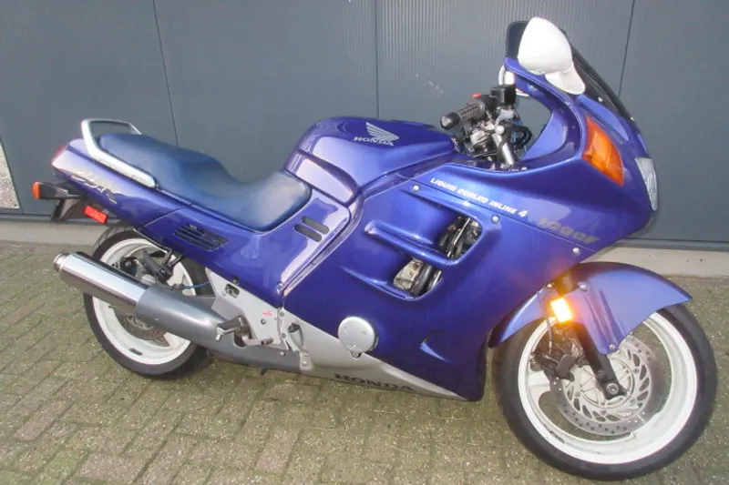 Honda CBR 1000 F (1991)