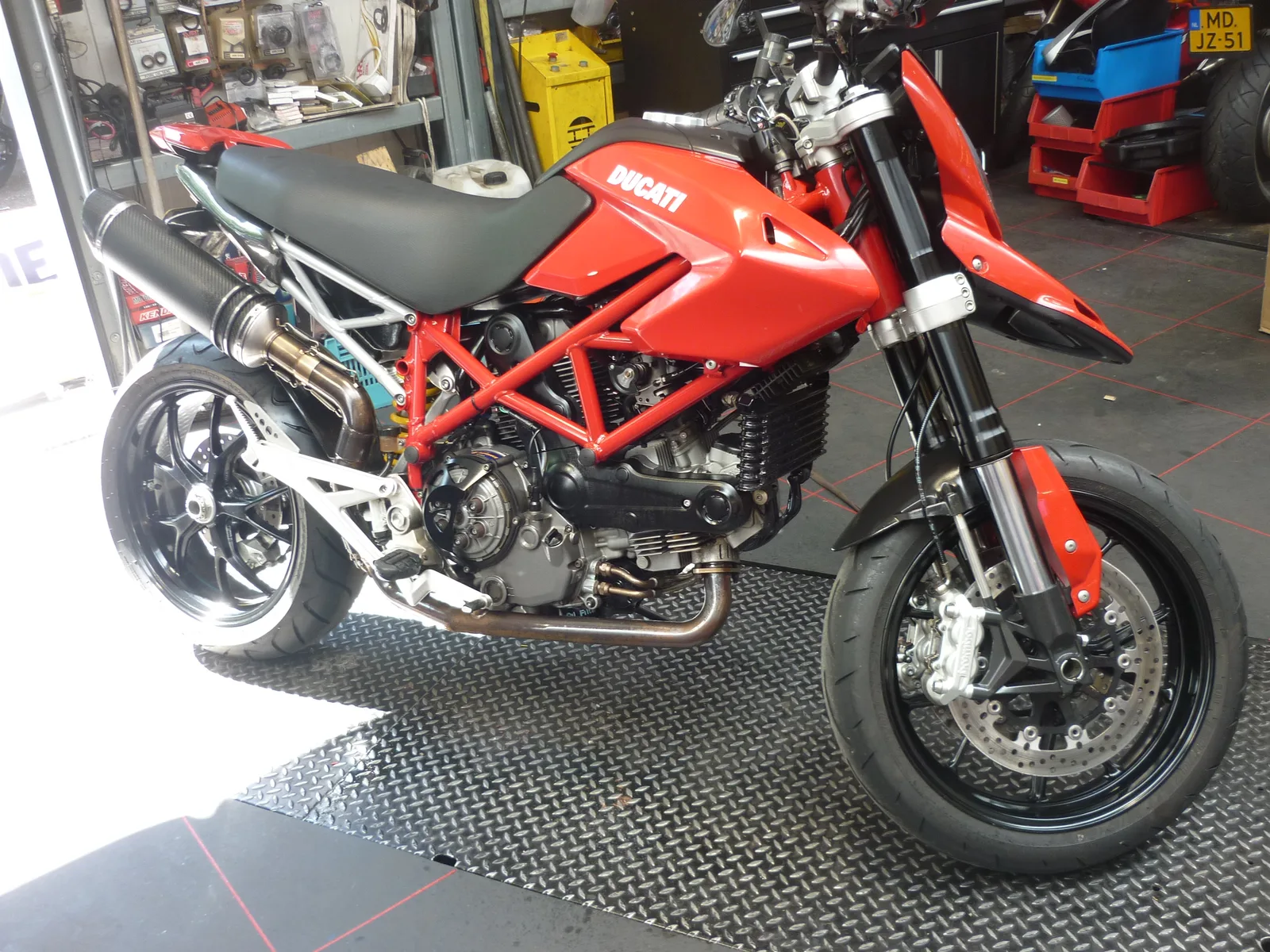 Ducati Hyper Motard (2012) — foto 1