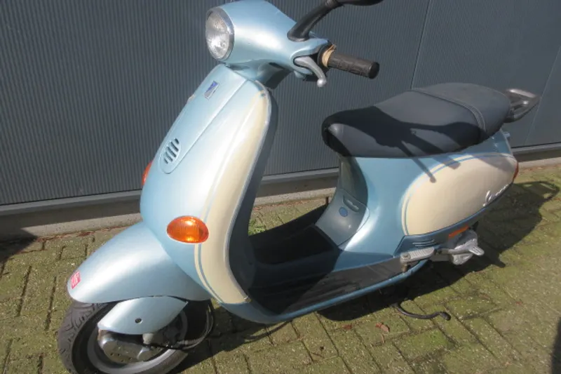 Piaggio LX 50 (2005)