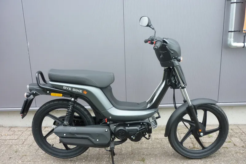 Bye Bike ONE (2021)