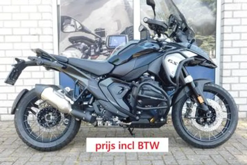 BMW R 1300 GS TRIPLE BLACK (2024)