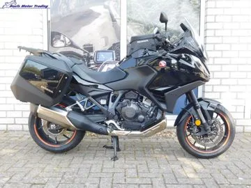 Honda NT 1100 (2022) — foto 1