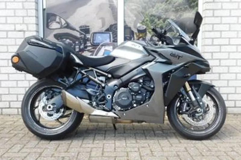 Suzuki GSX-S1000GT (2025)