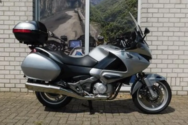 Honda NT 700 V Deauville (2008)