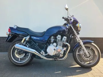 Honda CB 750 Seven Fifty (1994) — foto 1