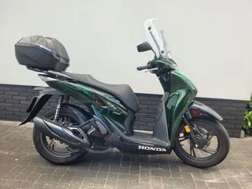 Honda SH 150i (2025) — foto 1