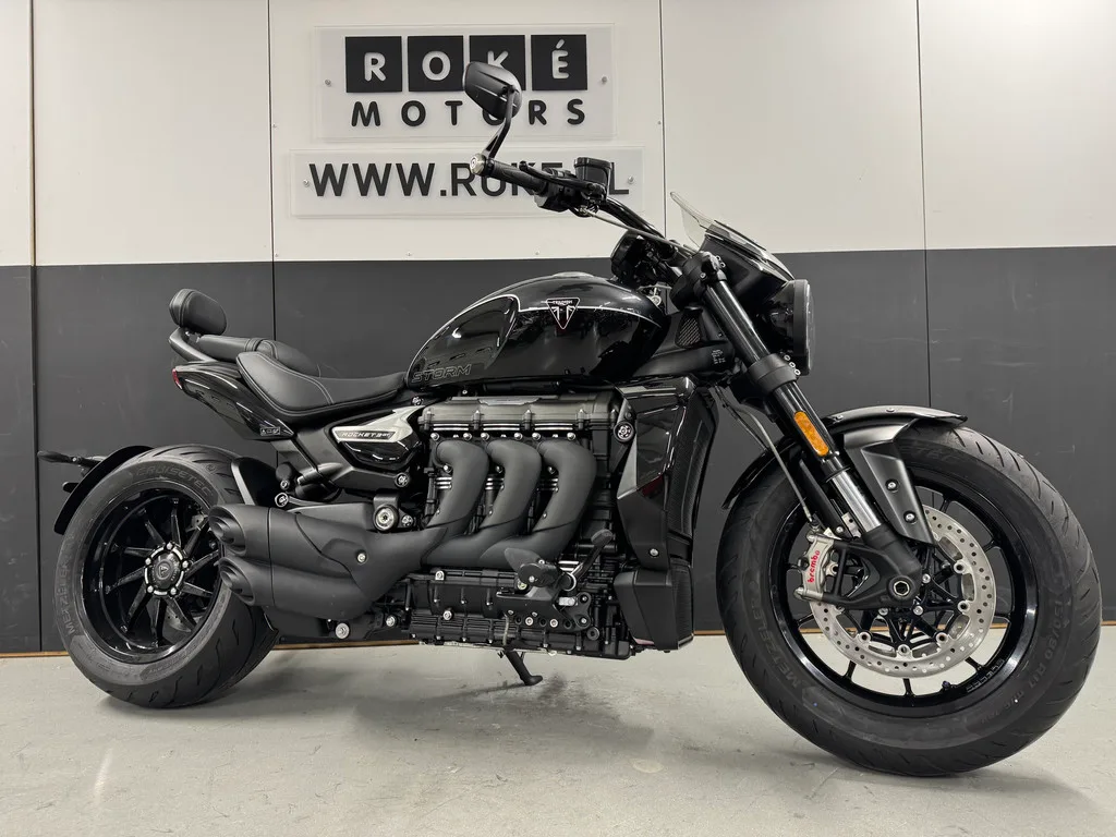 Triumph ROCKET 3 GT STORM (2026) — foto 1