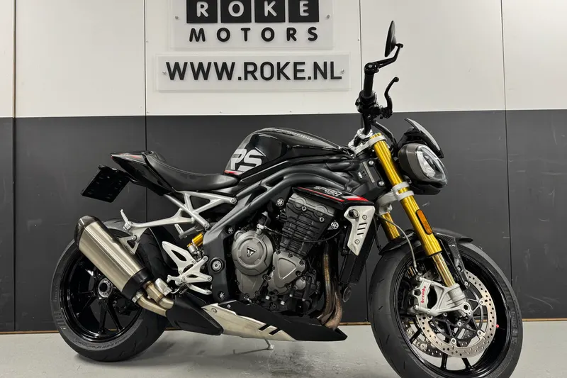 Triumph SPEED TRIPLE 1200 RS (2021)