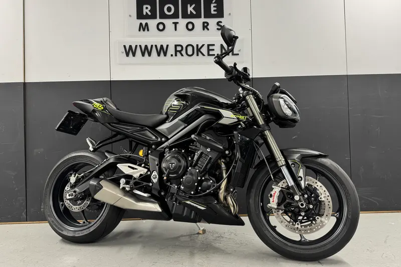 Triumph STREET TRIPLE RS (2024)