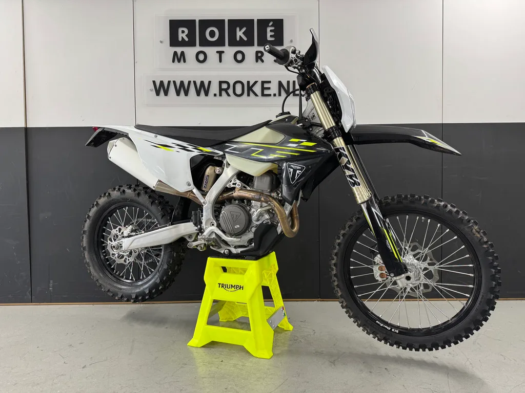 Triumph TF 450 E (2026) — foto 1