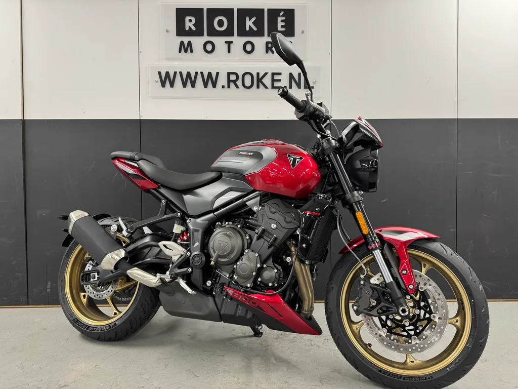Triumph TRIDENT 800 (2026) — foto 1