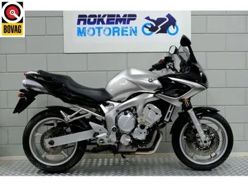 Yamaha FZ6 (2003) — foto 1