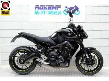 Yamaha MT-09 (2018) — foto 1
