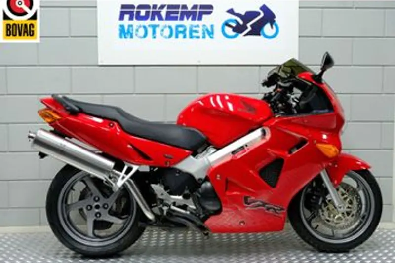 Honda VFR 800 FI (2001)