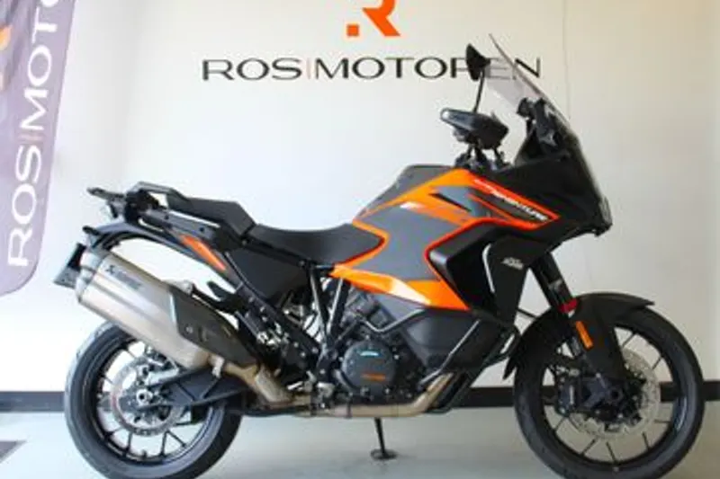 KTM 1290 SUPER ADVENTURE S (2022)