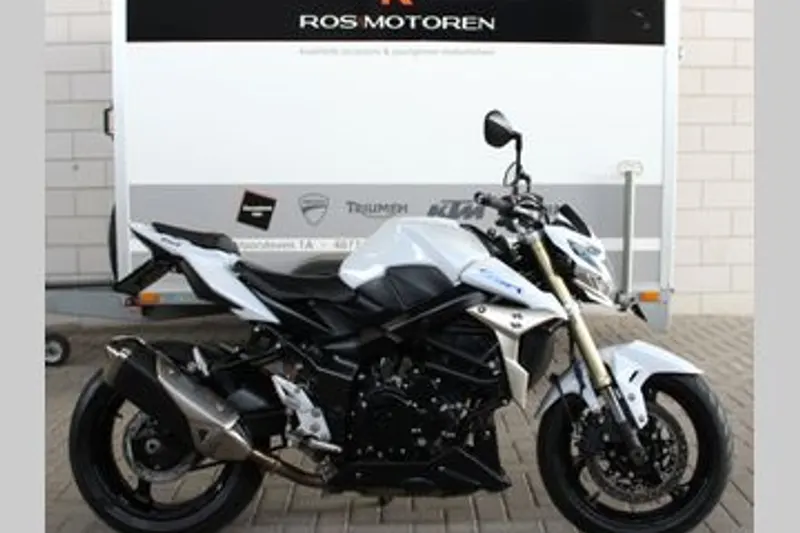 Suzuki GSR 750 A (2012)