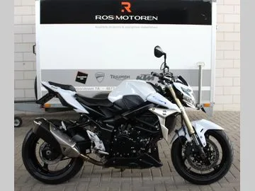 Suzuki GSR 750 A (2012) — foto 1