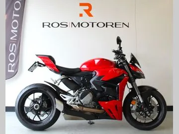 DUCATI STREETFIGHTER V2 (2022) — foto 1