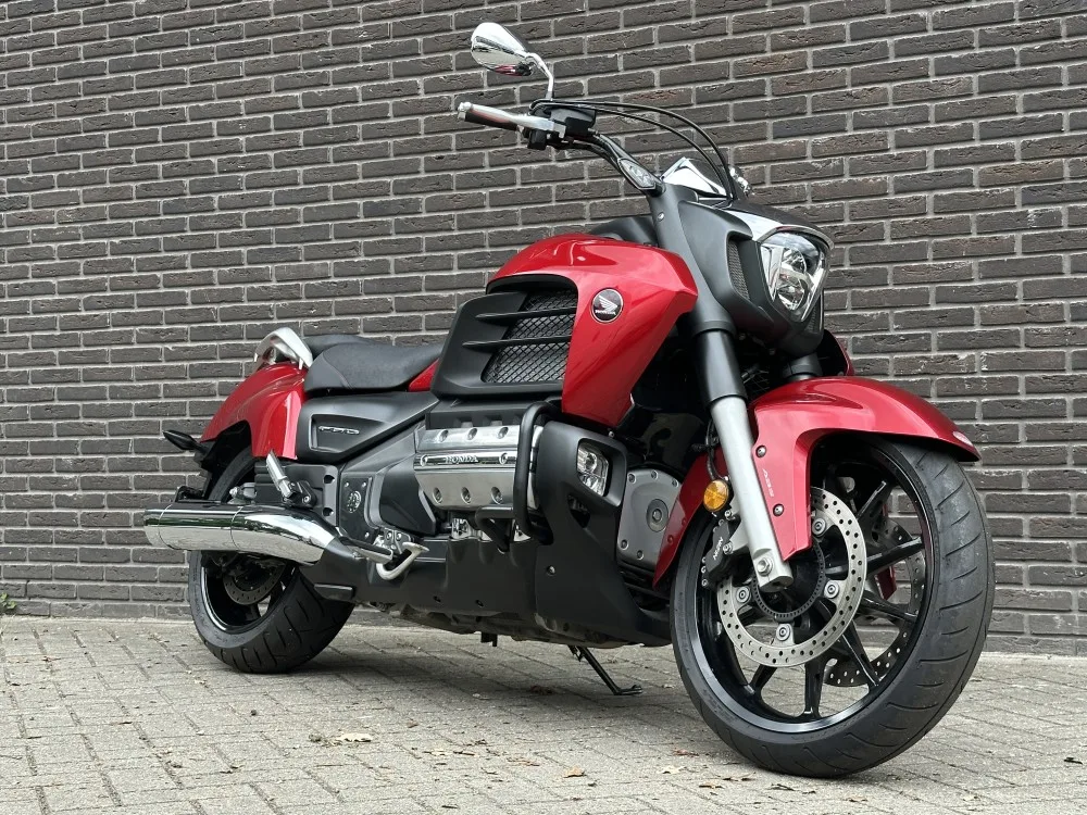 Honda F6 C Valkyrie (2017) — foto 1