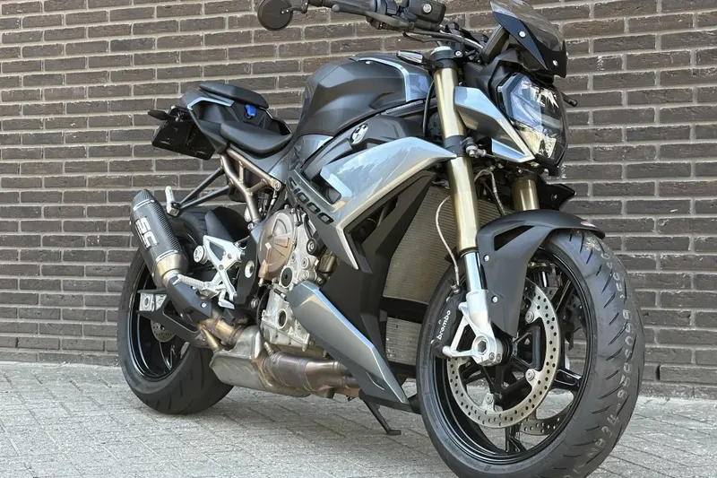 BMW S 1000 R (2023)