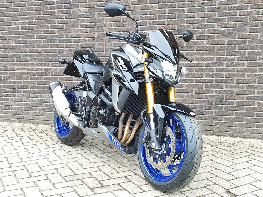 Suzuki GSX-S750 (2020) — foto 1