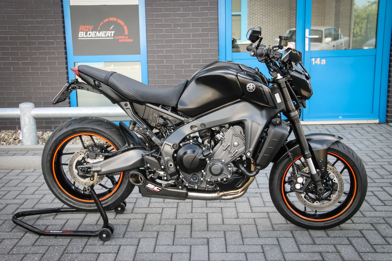 Yamaha MT-09 (2021) — foto 1