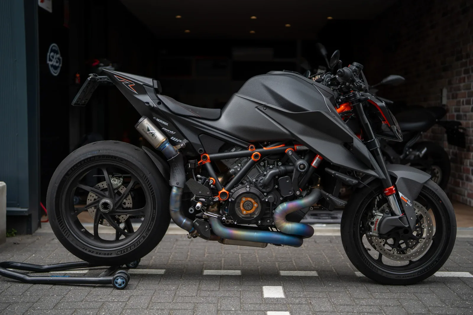 KTM Super Duke (2023) — foto 1
