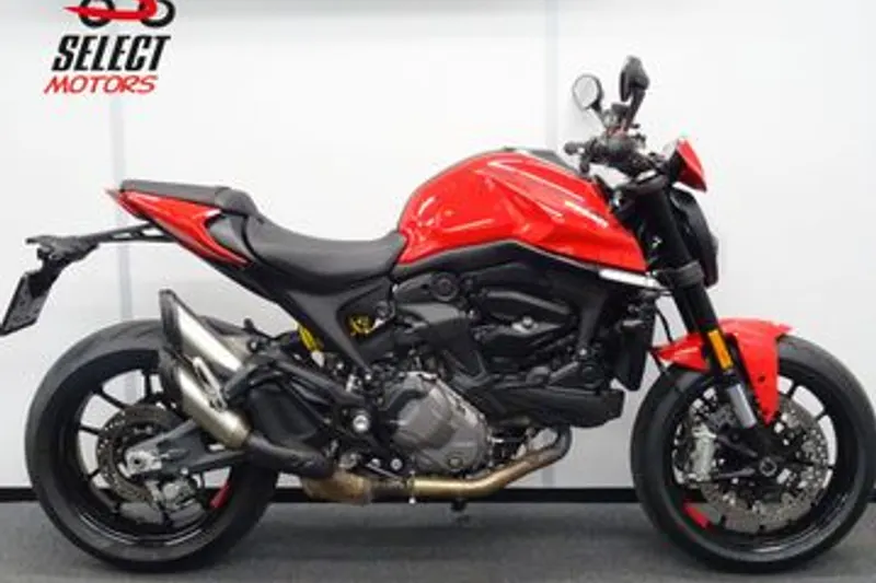 DUCATI MONSTER (2021)