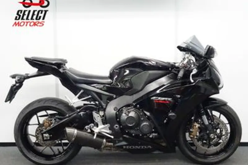 Honda CBR 1000 RR Fireblade (2016)