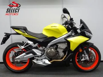 APRILIA TUONO 660 ABS (2016) — foto 1