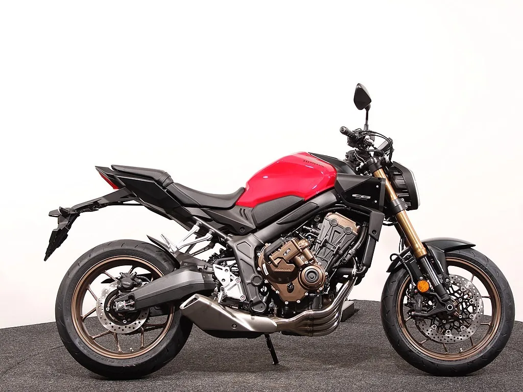CB 650 RC (2026) — foto 1