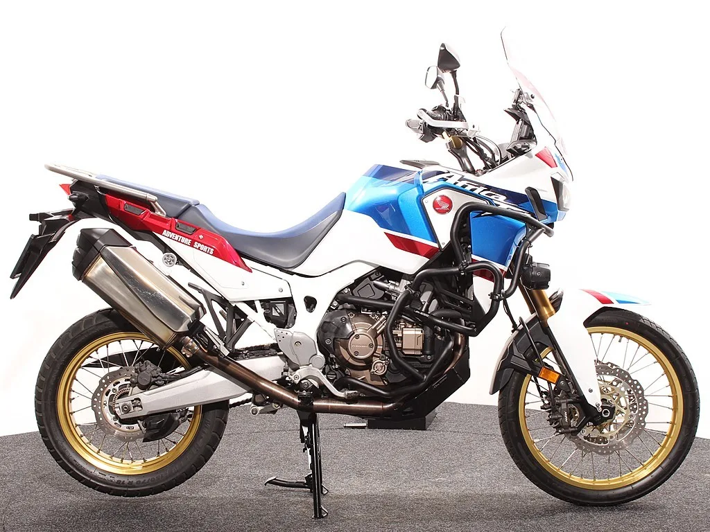 CRF 1000 Africa Twin DCT (2019) — foto 1