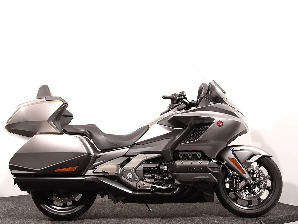 GL 1800 GOLD WING (2018) — foto 1