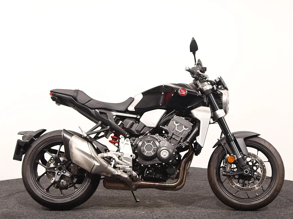 Honda CB1000R (2019) — foto 1