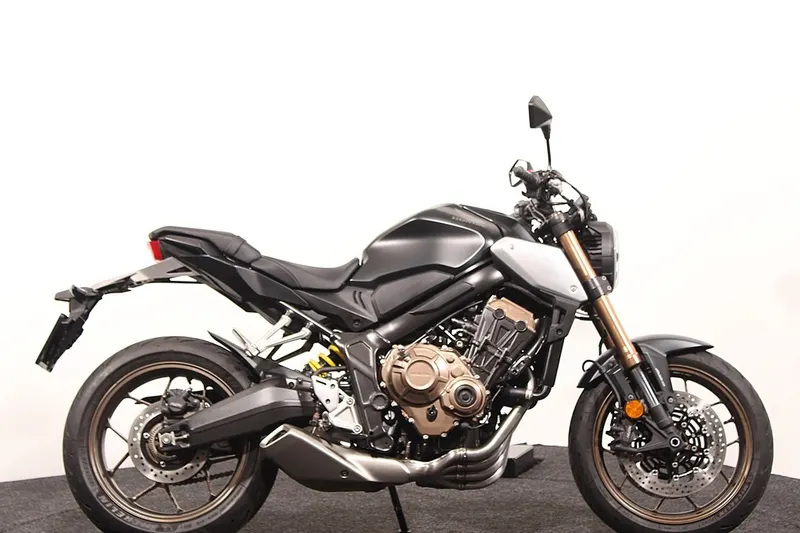 Honda CB650R (2023)