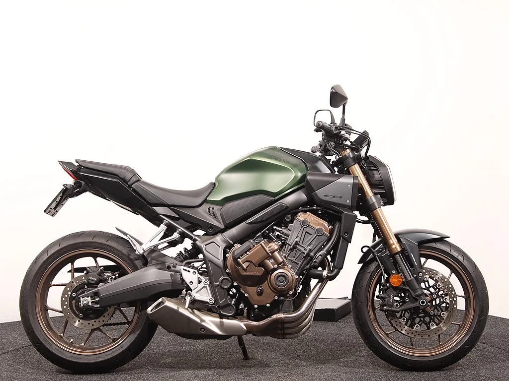Honda CB 650 RC (2025) — foto 1