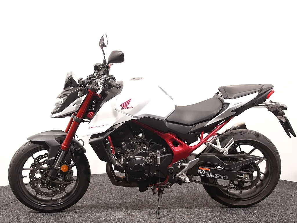Honda CB750 (2023) — foto 1