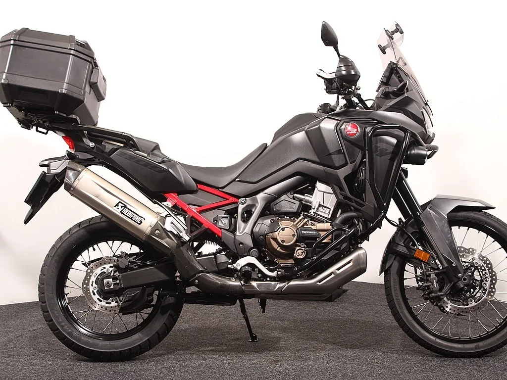 Honda CRF 1100 (2022) — foto 1