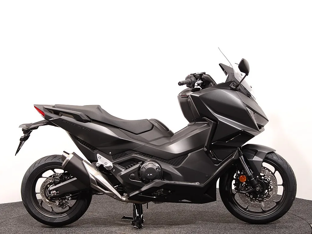 Honda Forza 750 (2026) — foto 1