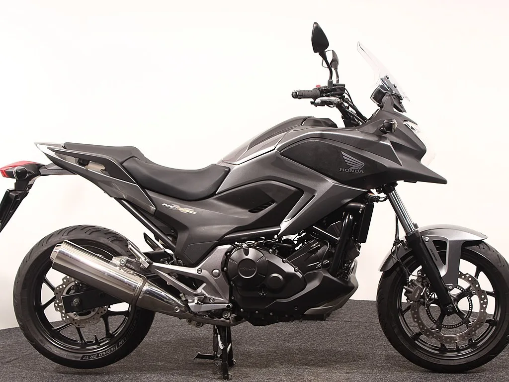 Honda NC750X (2015) — foto 1