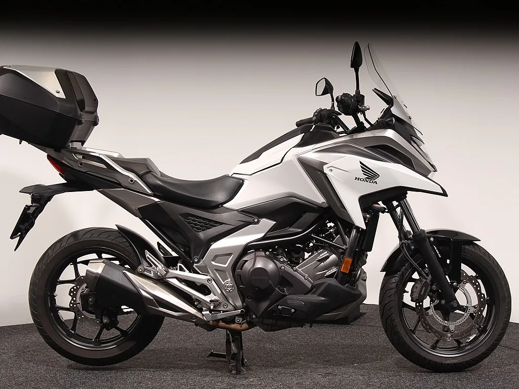 Honda NC750X (2021) — foto 1