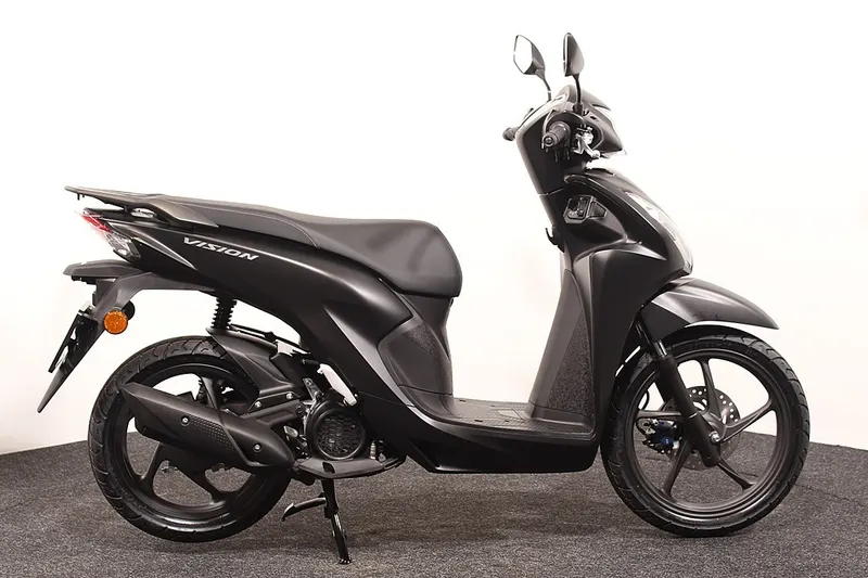 Honda VISION 110I 16" (2026)