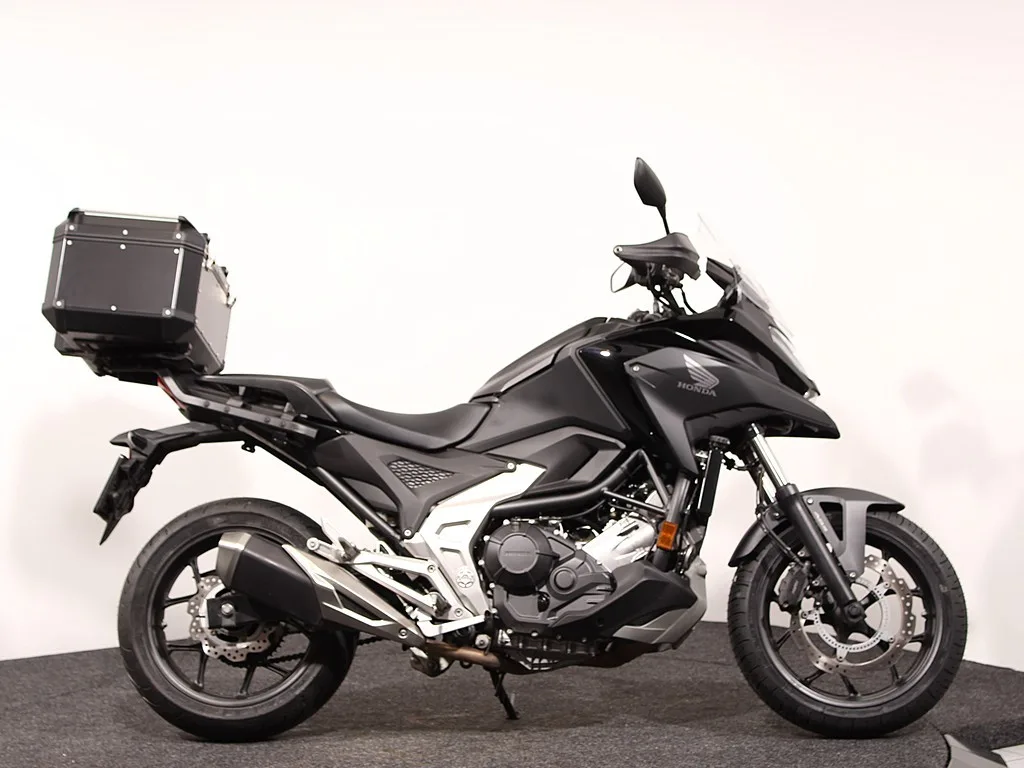 NC 750 X (2024) — foto 1