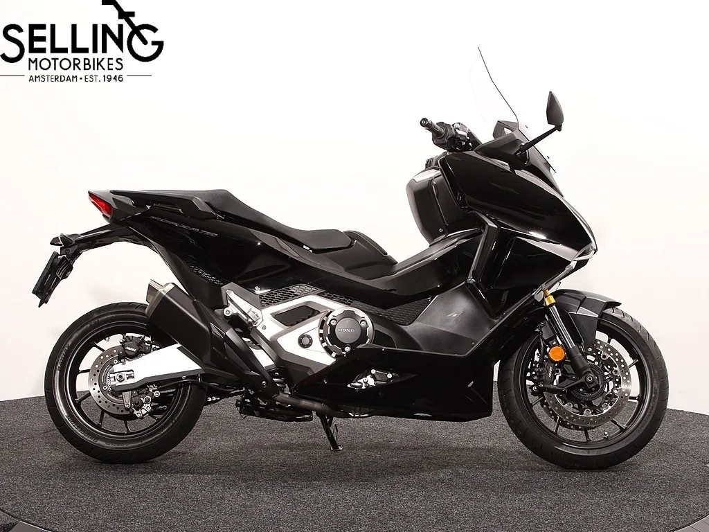 NSS 750 Forza (2021) — foto 1