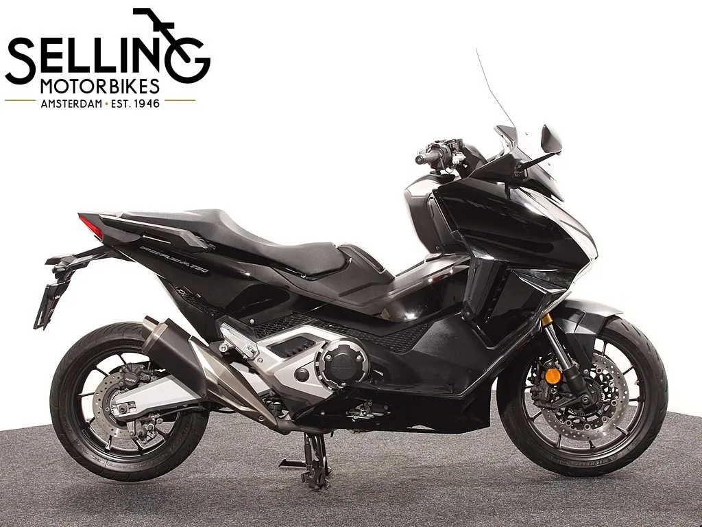 NSS 750 Forza (2021) — foto 1