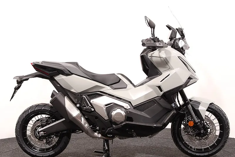 X-ADV 750 (2026)
